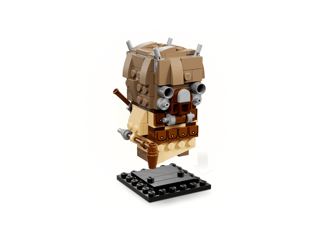 LEGO 40615 Tusken Raider — character on its display baseplate