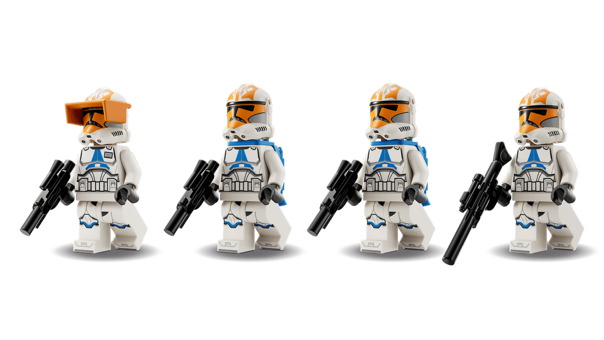 the four clone troopers lined up