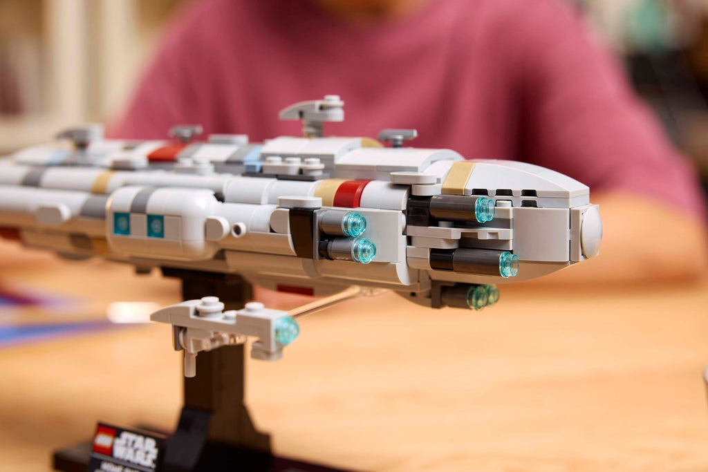 LEGO Home One Starcruiser 75405 product image