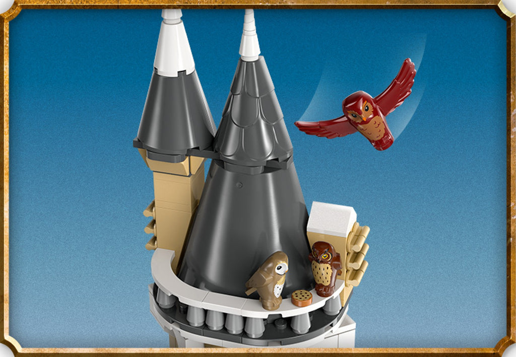 LEGO Hogwarts Castle Owlery 76430 — official LEGO product image 11