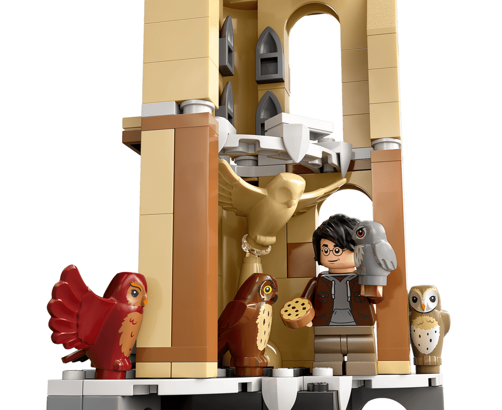 LEGO Hogwarts Castle Owlery 76430 — official LEGO product image 4