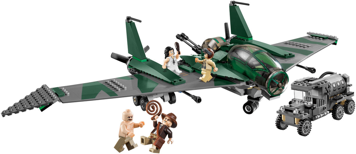 LEGO Fight on the Flying Wing 7683 sealed box front